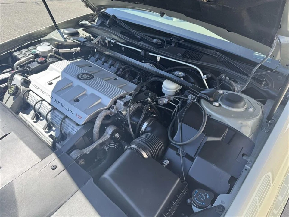1996 Cadillac Seville - Image 24 of 31