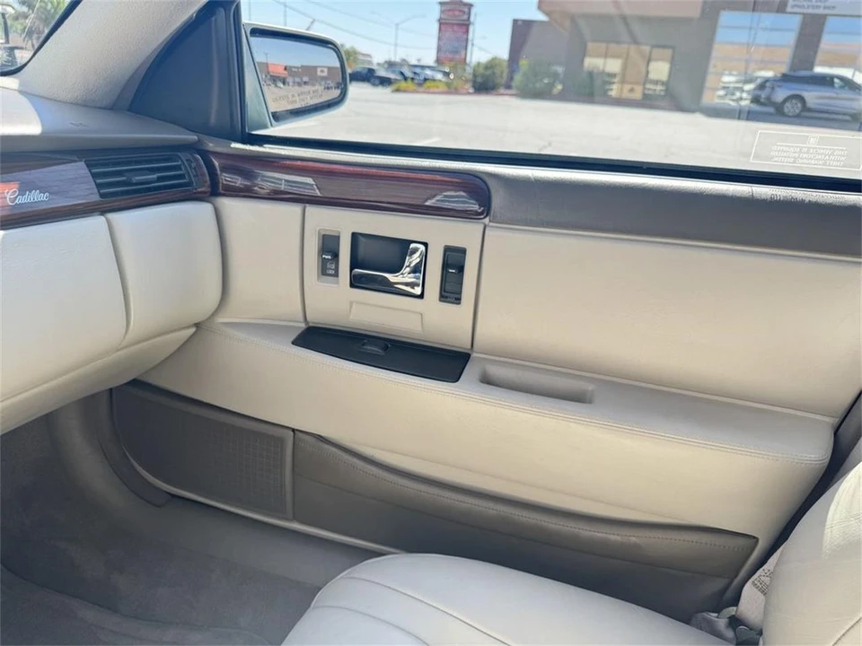 1996 Cadillac Seville - Image 18 of 31
