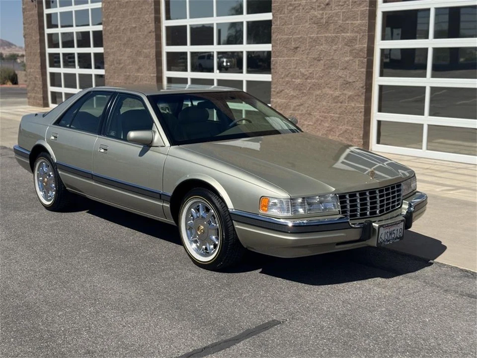1996 Cadillac Seville - Image 2 of 31