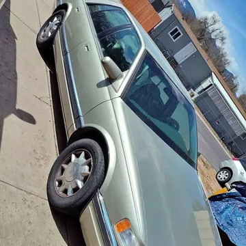 1996 Cadillac Seville SLS Sedan 4D
