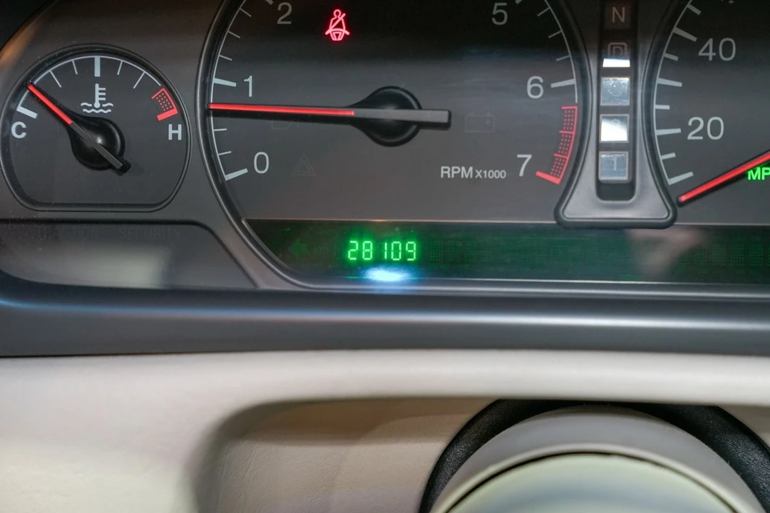 1996 Cadillac Seville - Image 13 of 22