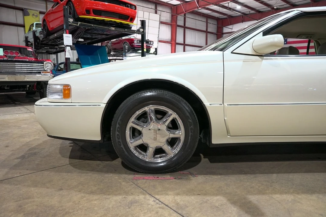1996 Cadillac Seville - Image 2 of 22