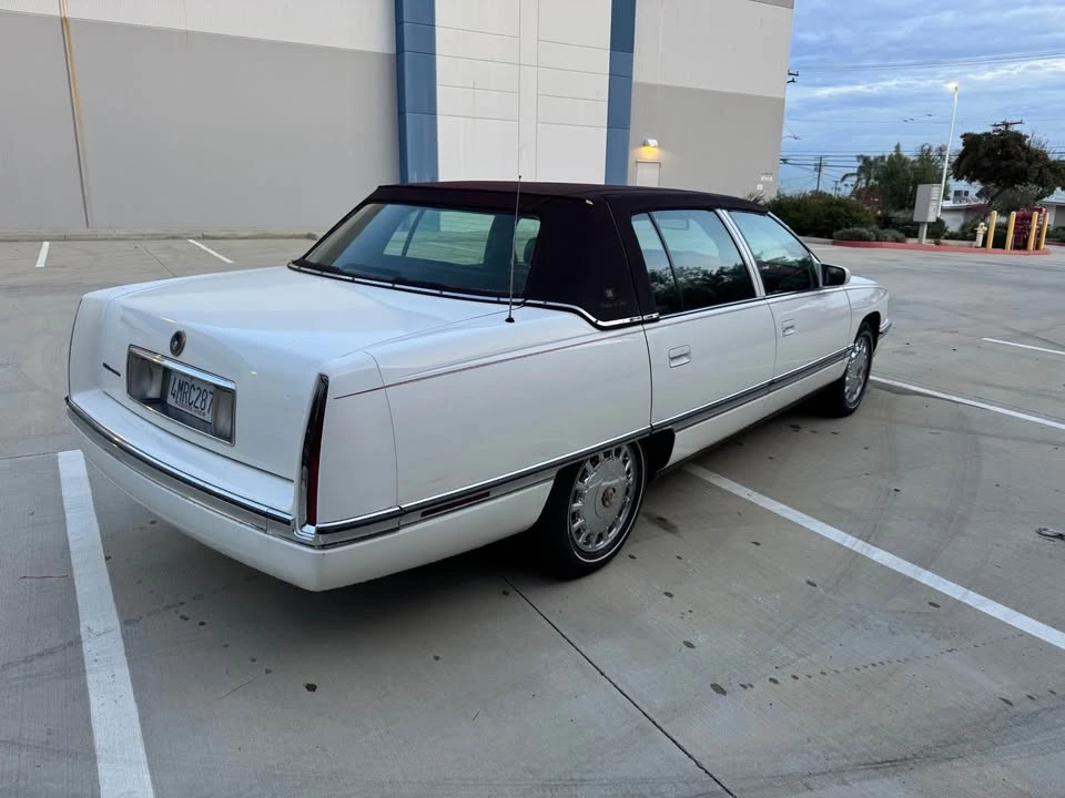 1996 Cadillac DeVille 8th Gen - Image 7 of 10