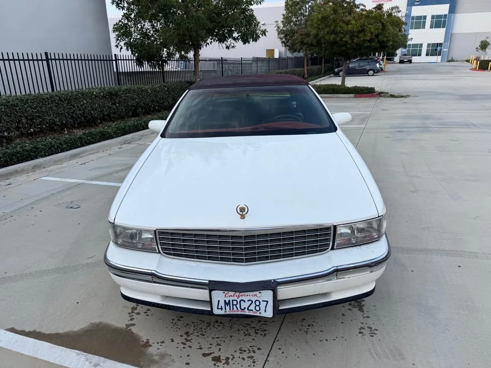 1996 Cadillac DeVille 8th Gen - Image 2 of 10