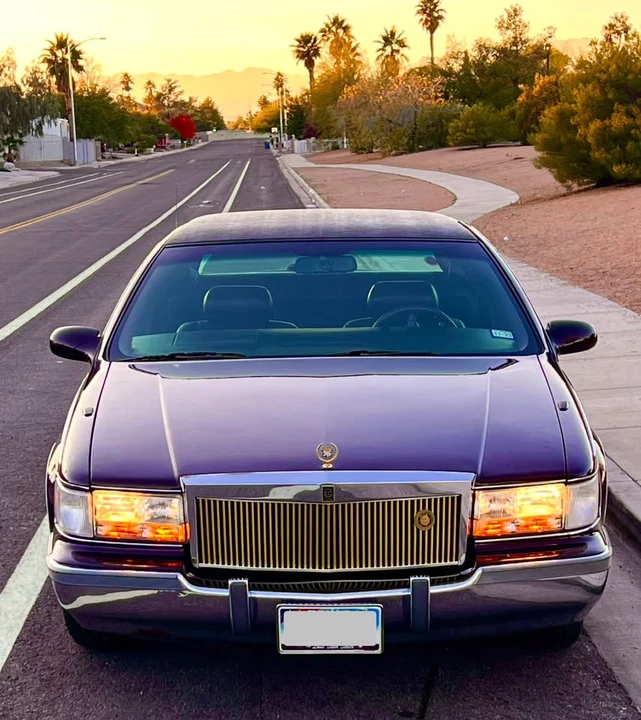 1996 Cadillac Fleetwood - Image 3 of 19