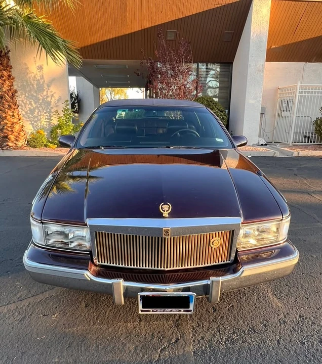 1996 Cadillac Fleetwood - Image 5 of 19