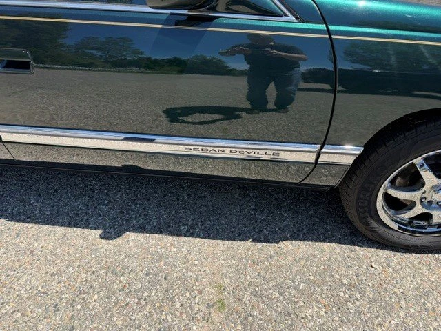 1996 Cadillac DeVille 7th Gen - Image 7 of 11