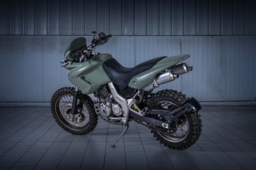 1996 Cagiva - Image 5 of 28