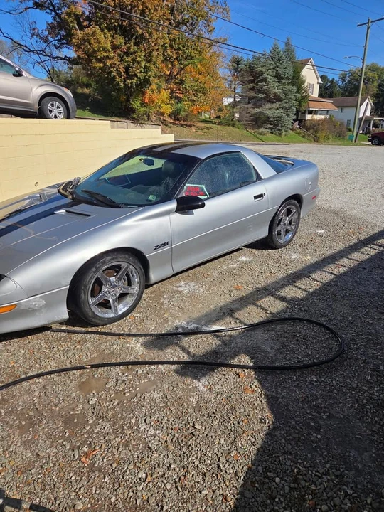 1996 Chevrolet Camaro 4th Gen - Image 2 of 4