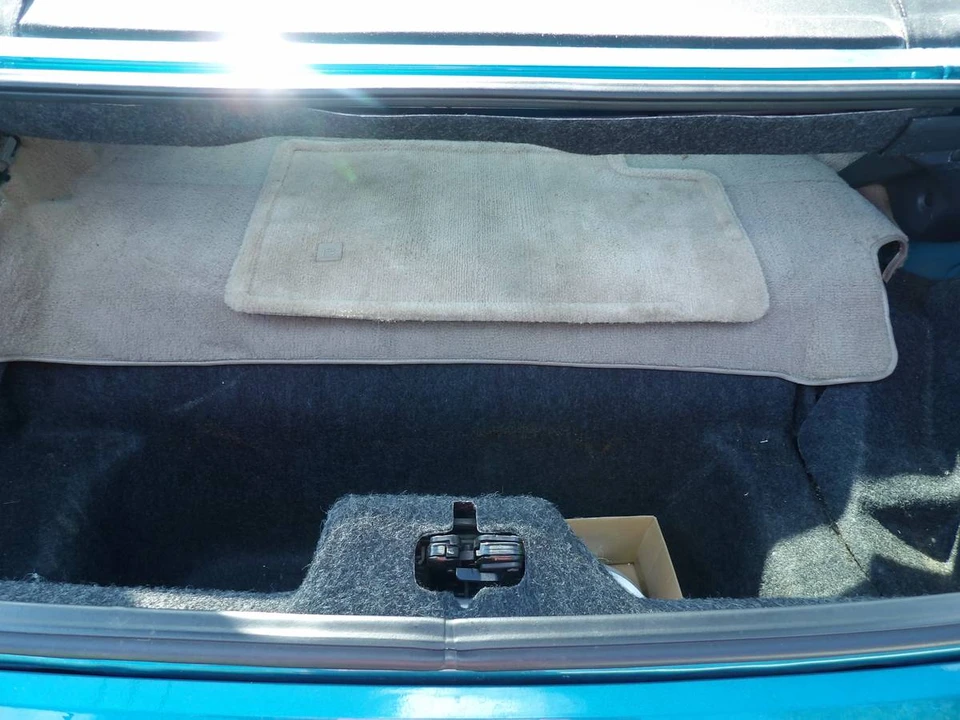 1996 Chevrolet Camaro 4th Gen - Image 11 of 12