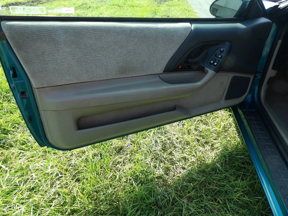 1996 Chevrolet Camaro 4th Gen - Image 12 of 12