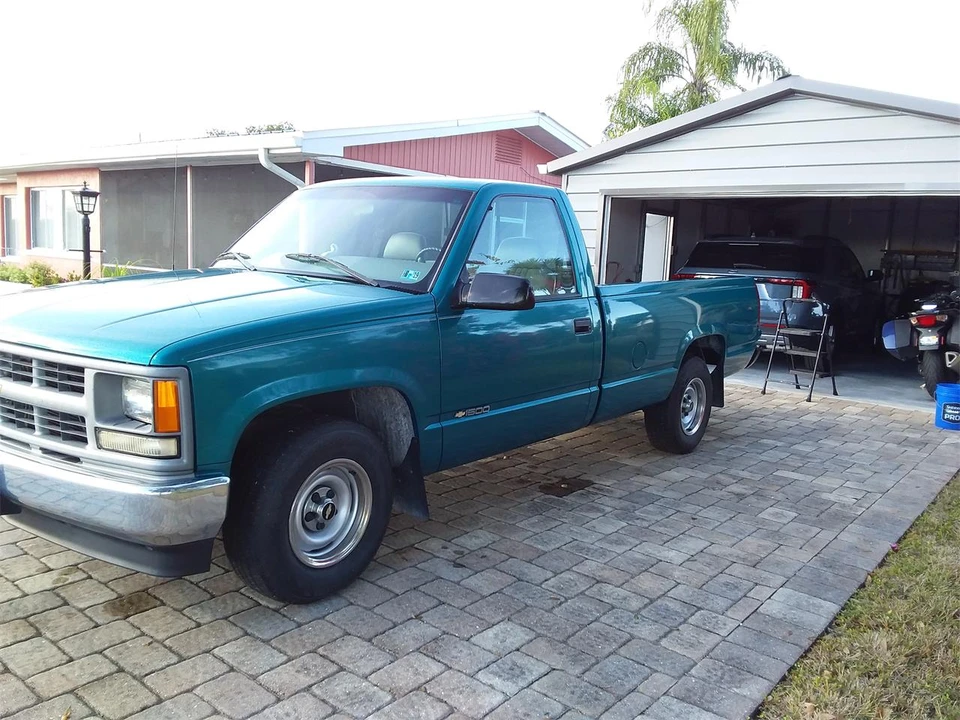 1996 Chevrolet C/K 4th Gen - Image 2 of 30
