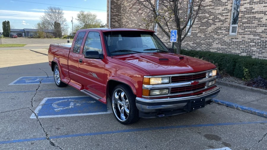 1996 Chevrolet C/K 4th Gen - Image 6 of 25