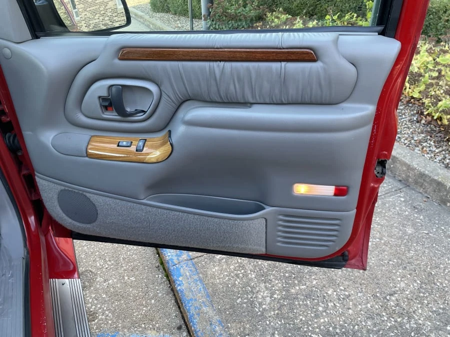 1996 Chevrolet C/K 4th Gen - Image 18 of 25