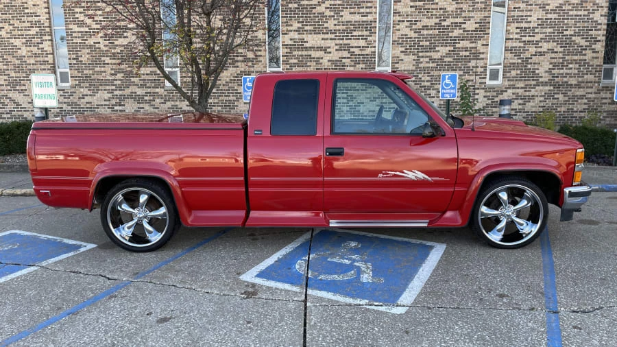 1996 Chevrolet C/K 4th Gen - Image 2 of 25