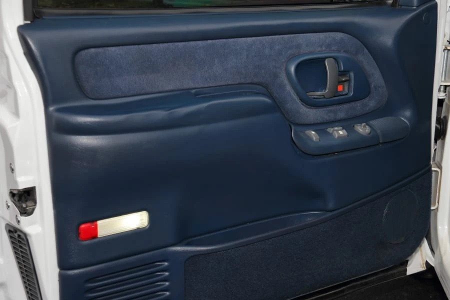 1996 Chevrolet C/K 4th Gen - Image 19 of 28