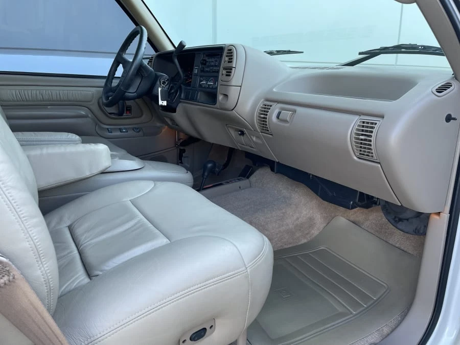 1996 Chevrolet C/K 4th Gen - Image 20 of 31
