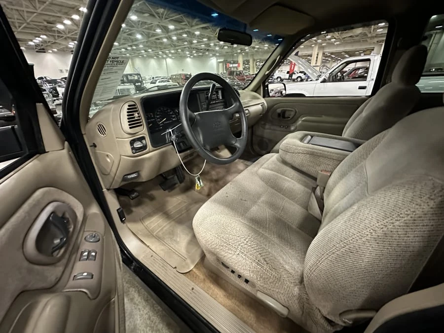 1996 Chevrolet C/K 4th Gen - Image 3 of 4