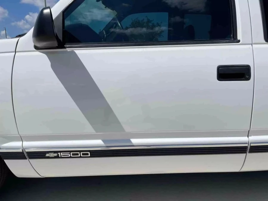 1996 Chevrolet C/K 4th Gen - Image 17 of 31