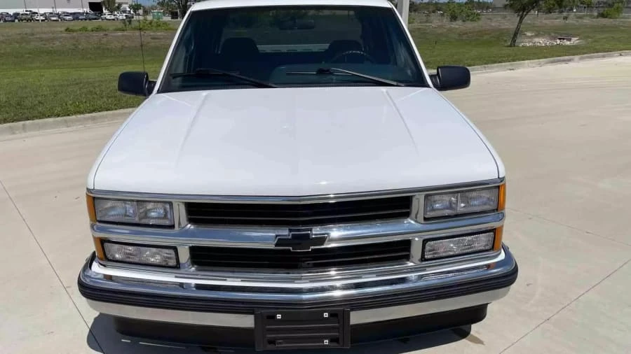 1996 Chevrolet C/K 4th Gen - Image 4 of 31