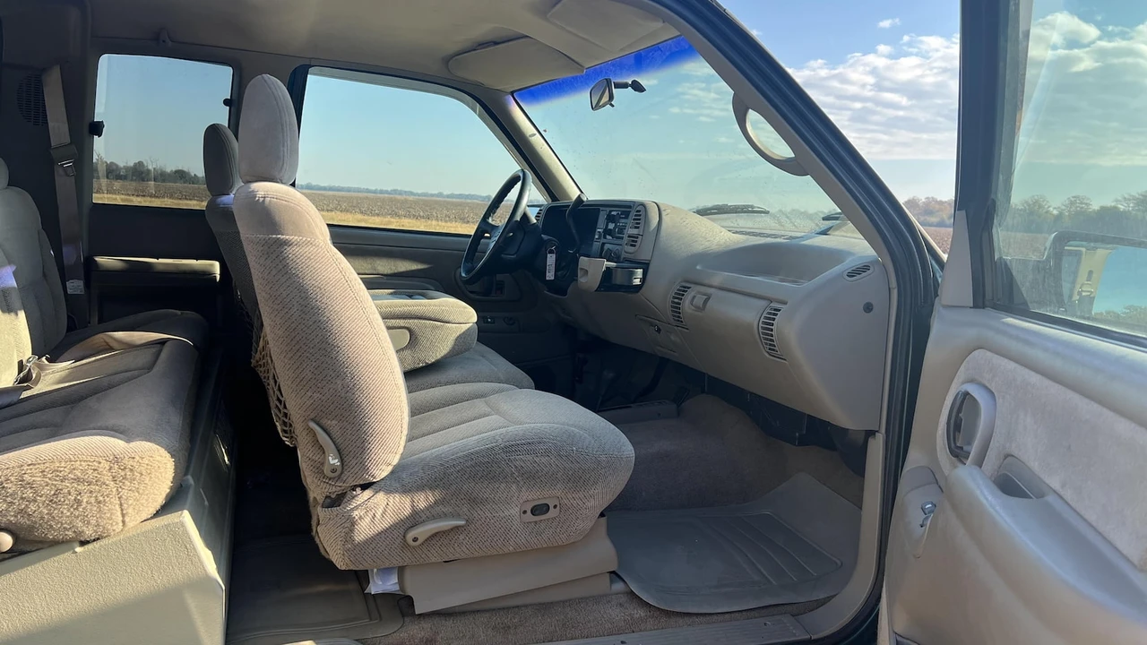 1996 Chevrolet C/K 4th Gen - Image 4 of 6