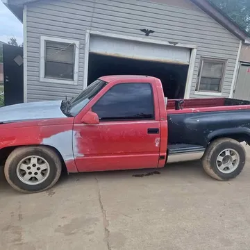 1996 Chevrolet 1500 Regular Cab · Short Bed