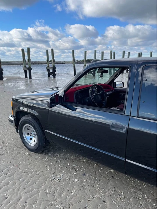1996 Chevrolet C/K 4th Gen - Image 5 of 18