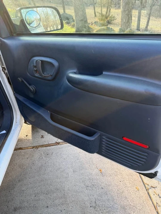 1996 Chevrolet C/K 4th Gen - Image 10 of 12