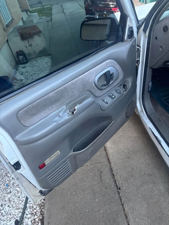 1996 Chevrolet C/K 4th Gen - Image 7 of 14