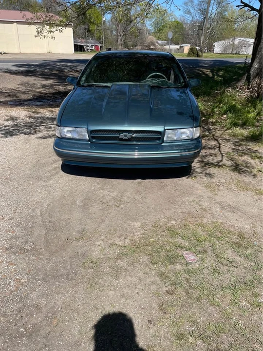 1996 Chevrolet Impala 7th Gen - Image 2 of 5