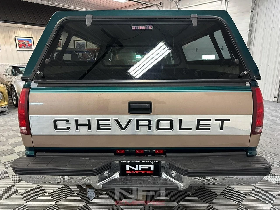 1996 Chevrolet C/K 4th Gen - Image 9 of 31