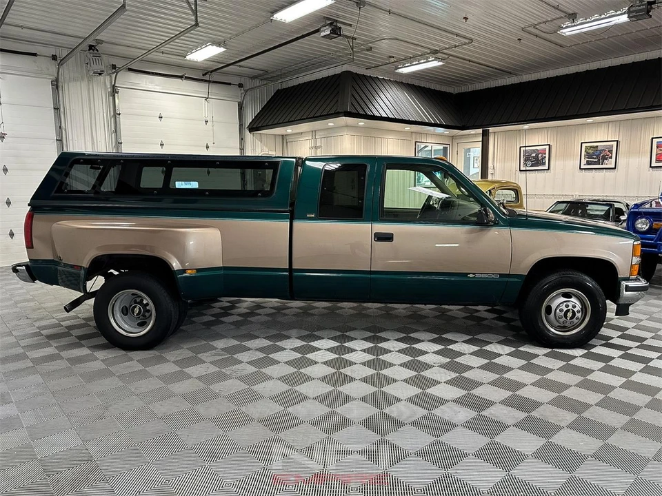 1996 Chevrolet C/K 4th Gen - Image 7 of 31