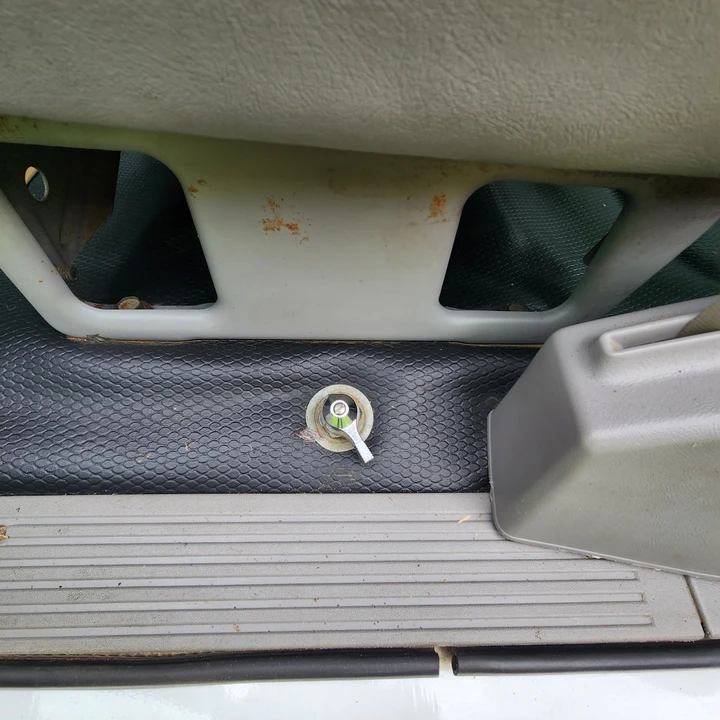 1996 Chevrolet C/K 4th Gen - Image 24 of 31