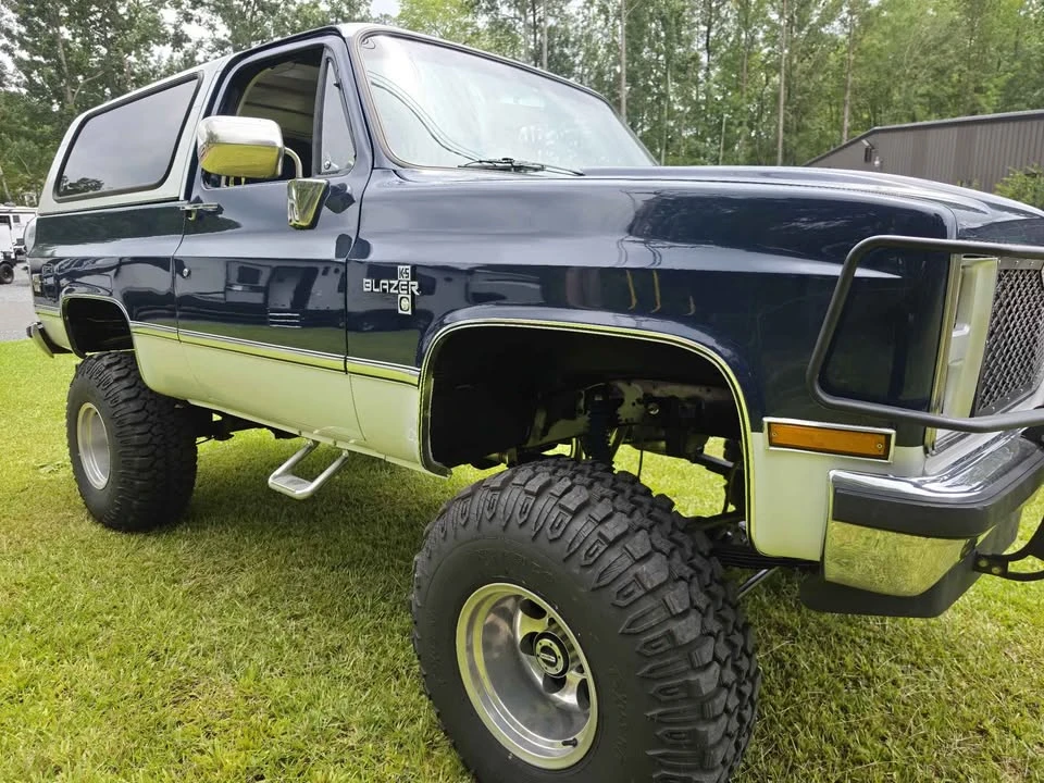 1996 Chevrolet K5 Blazer - Image 19 of 20
