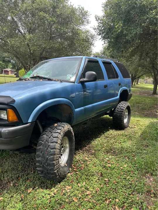 1996 Chevrolet Blazer - Image 3 of 9