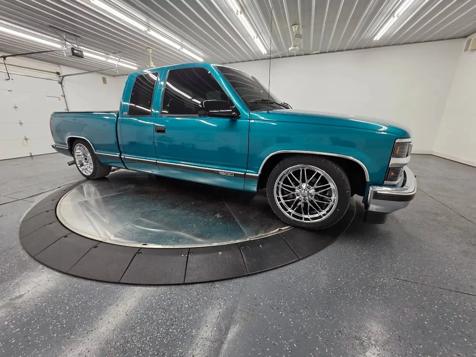 1996 Chevrolet C/K 4th Gen - Image 19 of 31