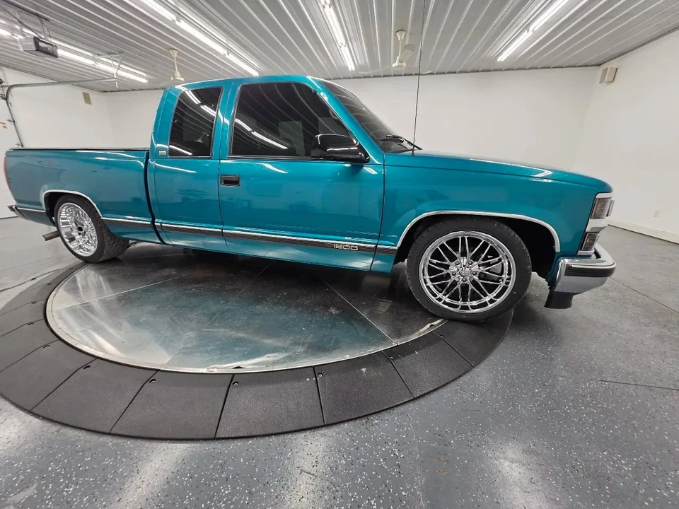 1996 Chevrolet C/K 4th Gen - Image 20 of 31