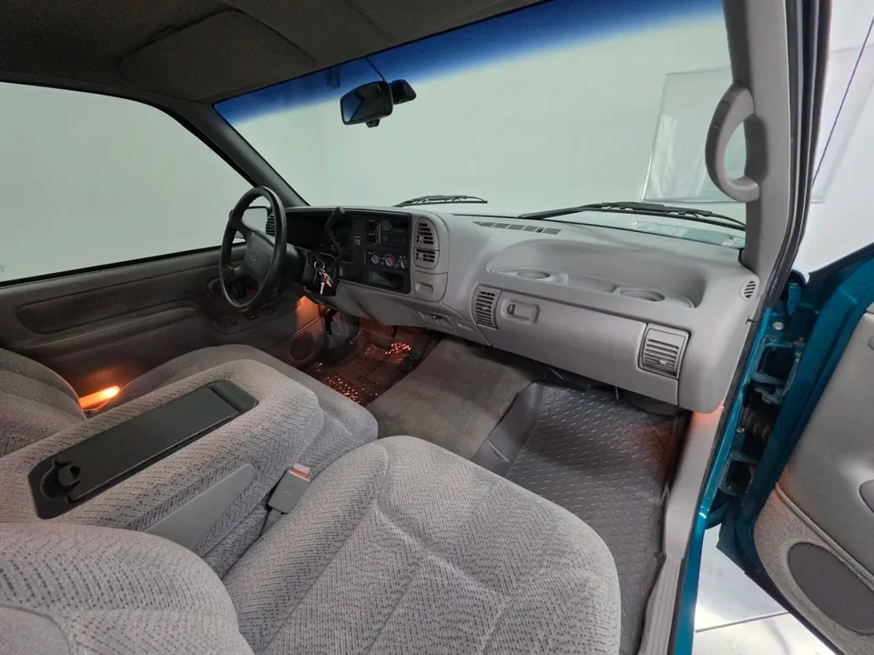 1996 Chevrolet C/K 4th Gen - Image 23 of 31