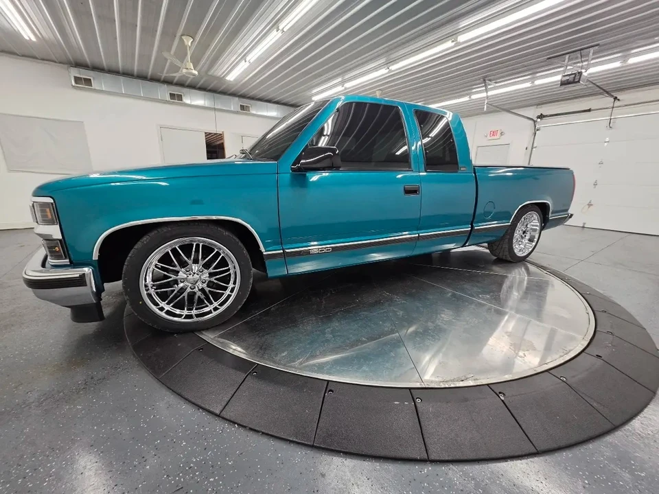 1996 Chevrolet C/K 4th Gen - Image 4 of 31