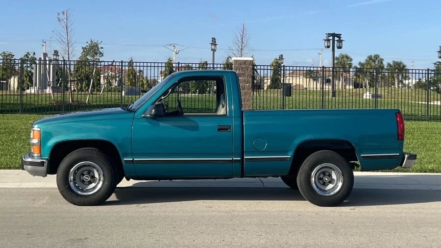 1996 Chevrolet C/K 4th Gen - Image 2 of 5