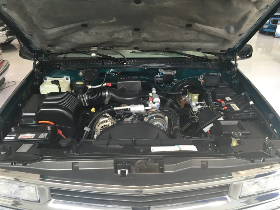 1996 Chevrolet C/K 4th Gen - Image 5 of 9