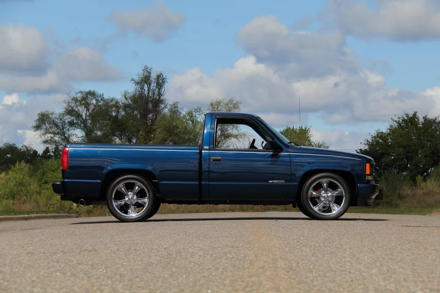 1996 Chevrolet C/K 4th Gen - Image 2 of 28