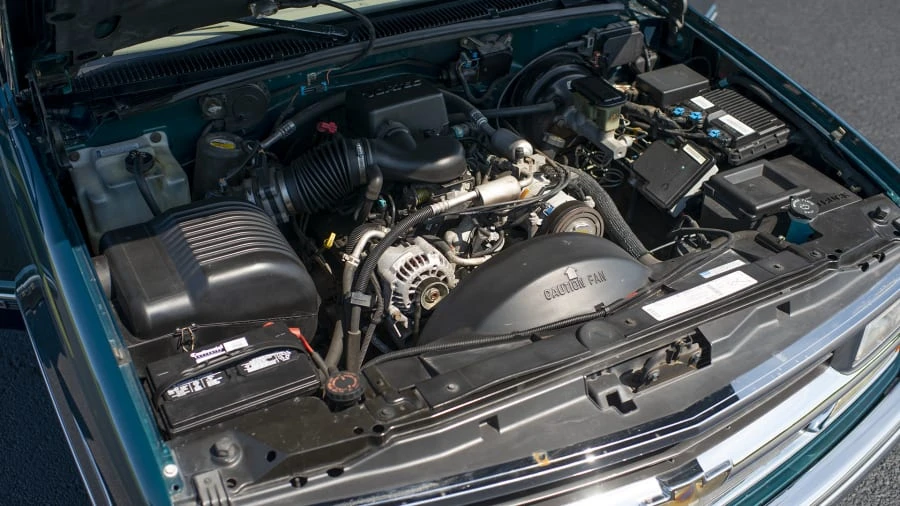 1996 Chevrolet C/K 4th Gen - Image 7 of 12