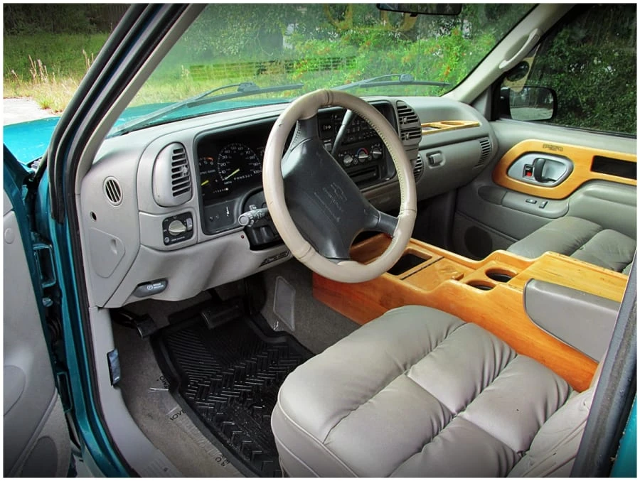 1996 Chevrolet C/K 4th Gen - Image 4 of 11
