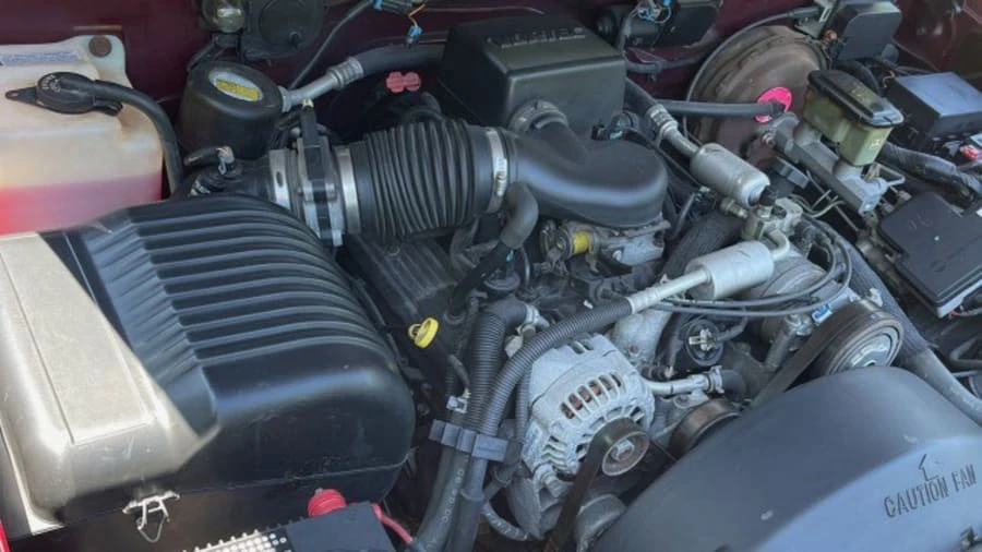 1996 Chevrolet C/K 4th Gen - Image 11 of 12