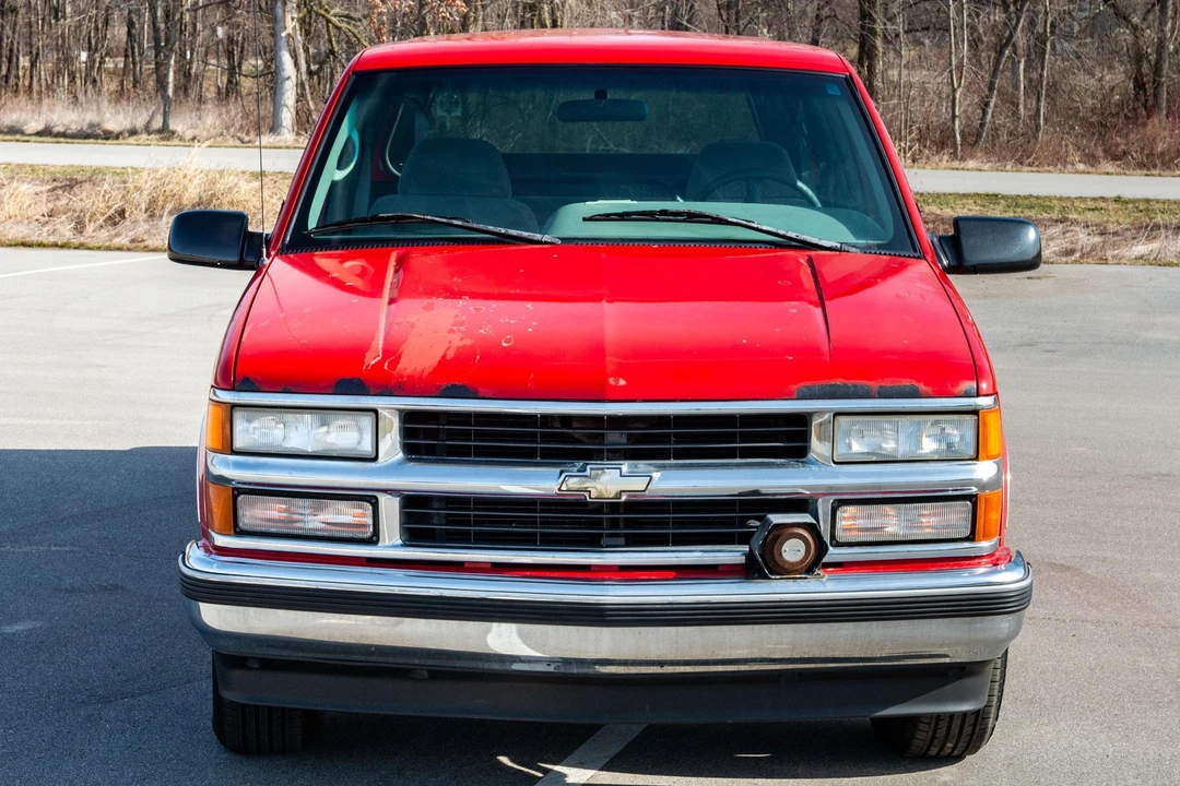 1996 Chevrolet C/K 4th Gen - Image 2 of 31