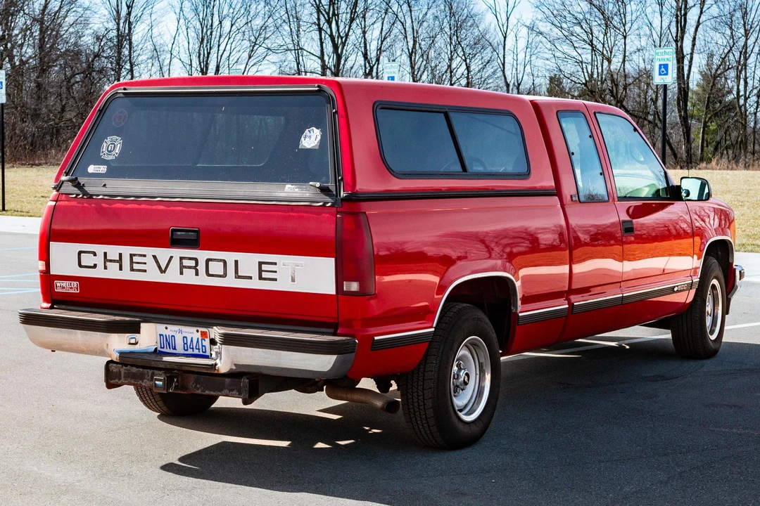 1996 Chevrolet C/K 4th Gen - Image 4 of 31