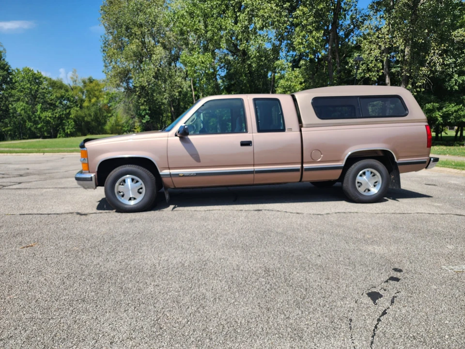 1996 Chevrolet C/K 4th Gen - Image 8 of 31
