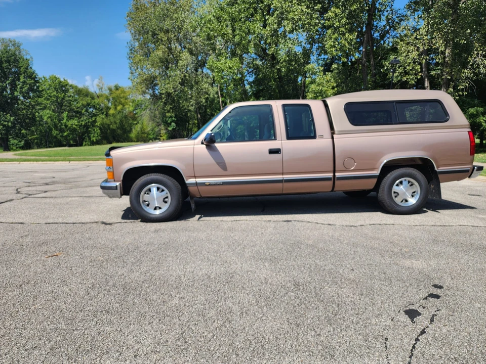 1996 Chevrolet C/K 4th Gen - Image 9 of 31