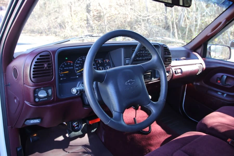 1996 Chevrolet C/K 4th Gen - Image 6 of 31